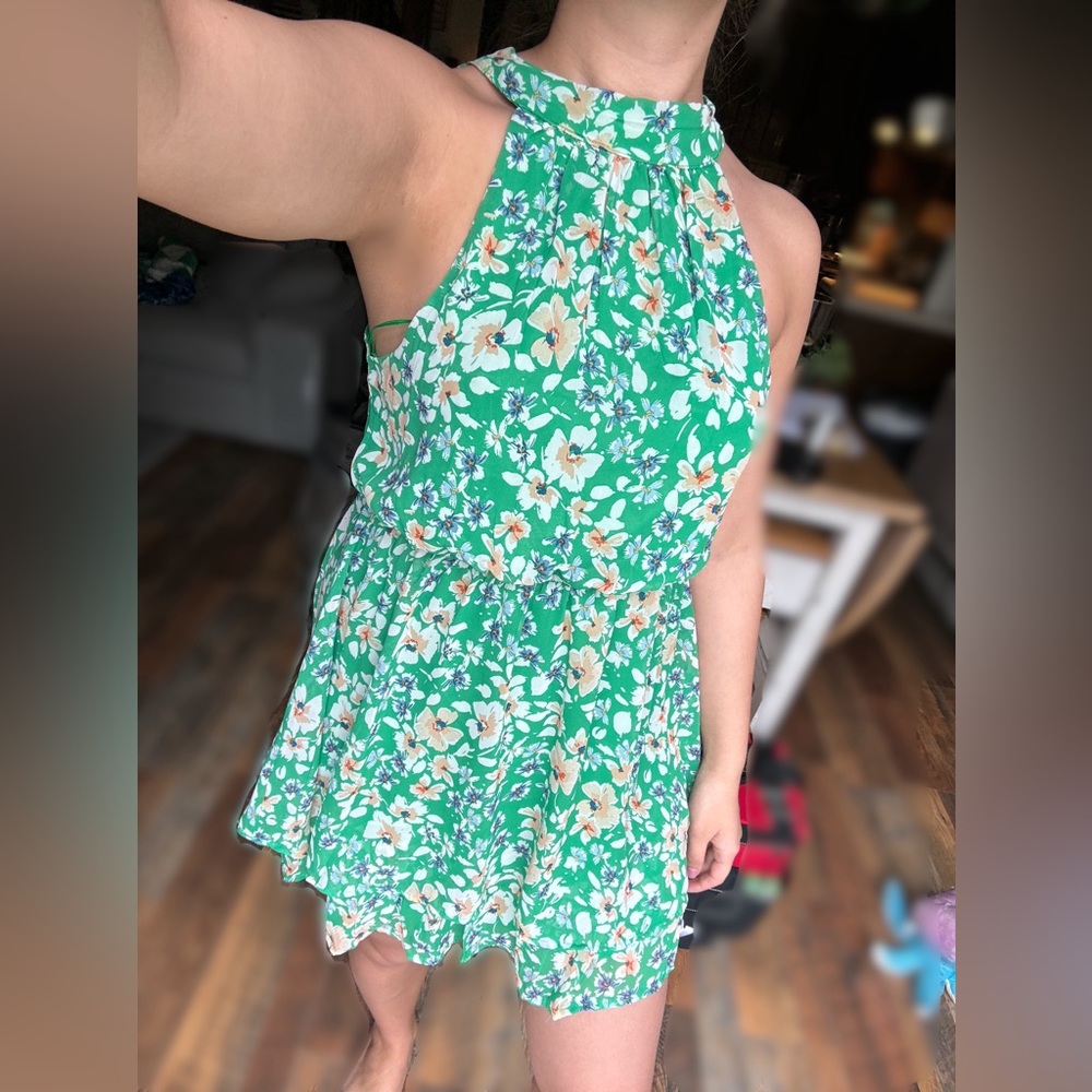 Fresh & Flirty Floral Green Dress | Sienna Sky | NWOT | Size Medium